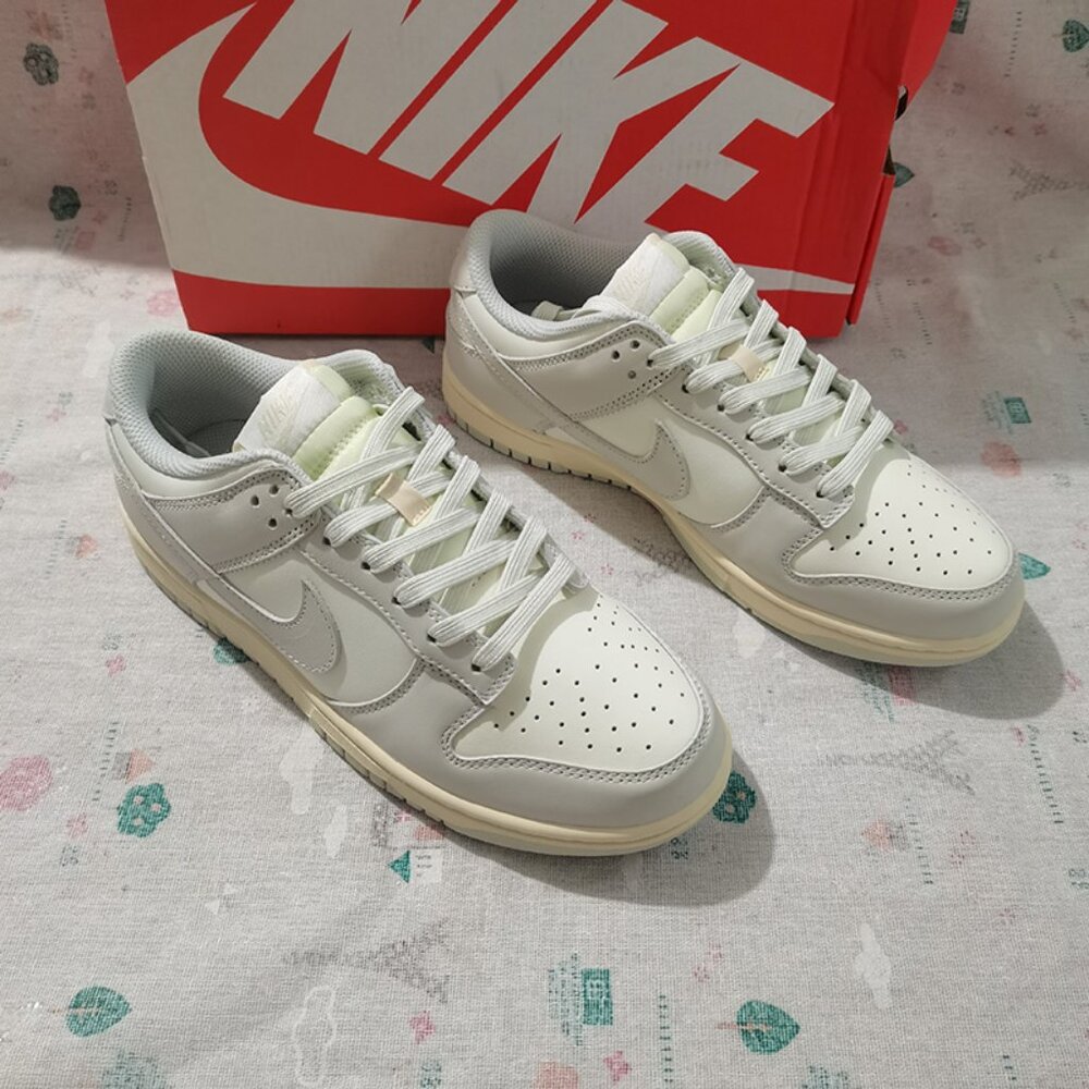 Nike Dunk Low Sail Light Bone